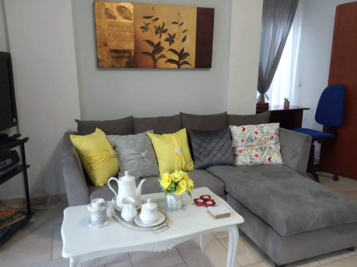 Apartmán Πέτρινο Στη Θάλασσα Nafpaktos Exteriér fotografie