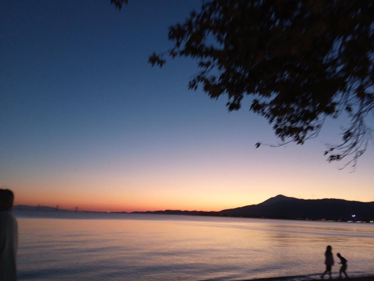 Apartmán Πέτρινο Στη Θάλασσα Nafpaktos Exteriér fotografie