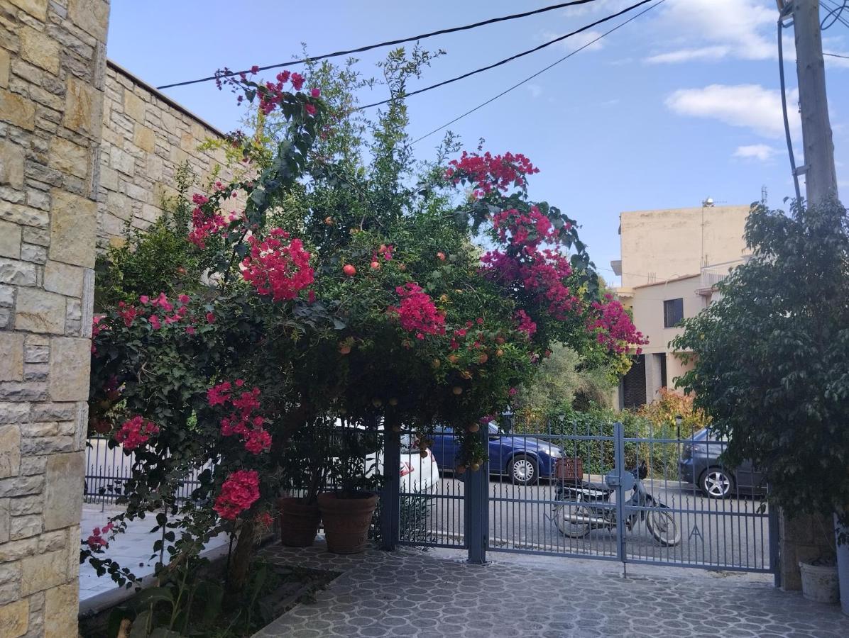 Apartmán Πέτρινο Στη Θάλασσα Nafpaktos Exteriér fotografie
